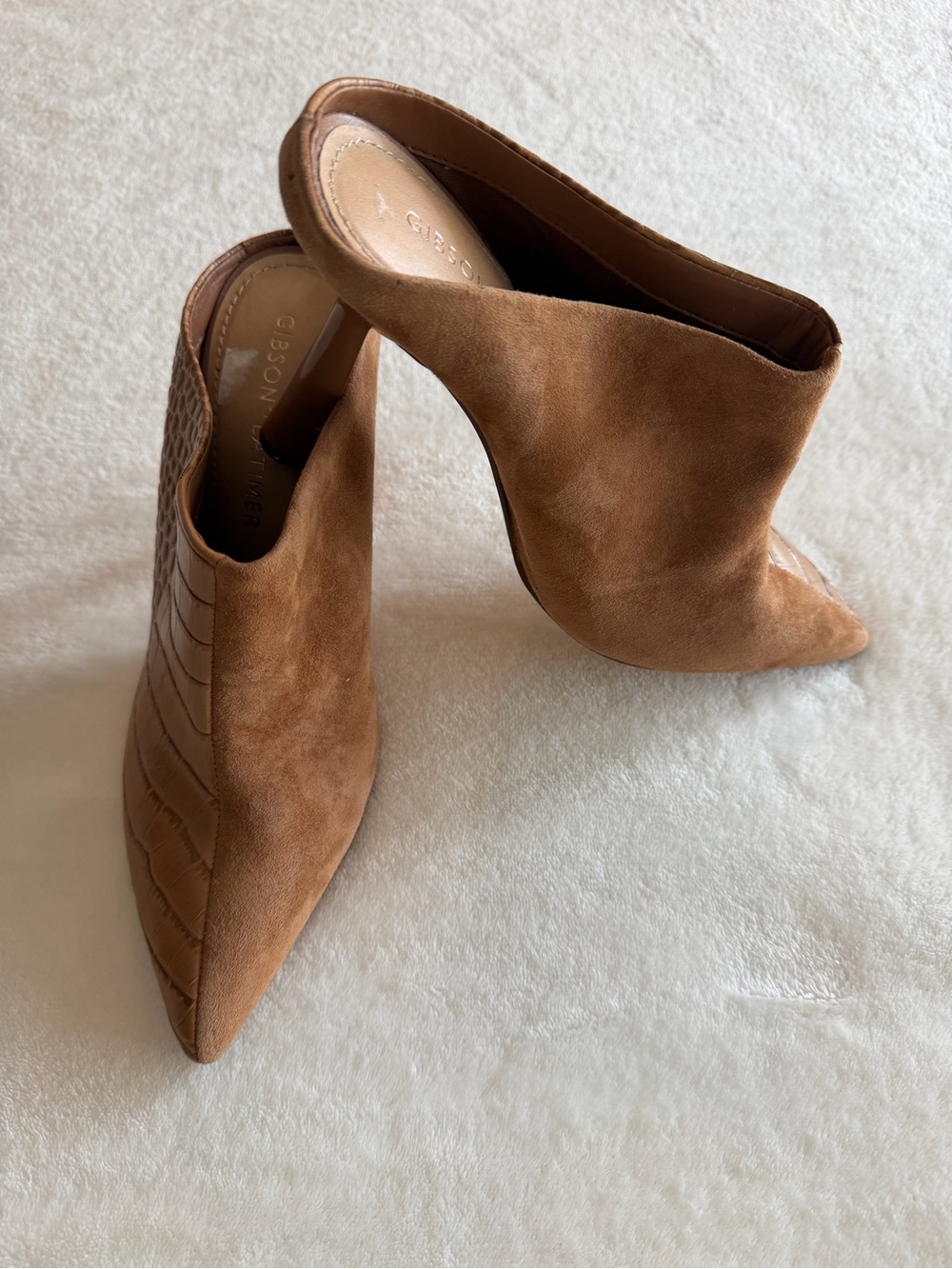Gibson Latimer Tan Suede Pointed-Toe Mule Heels